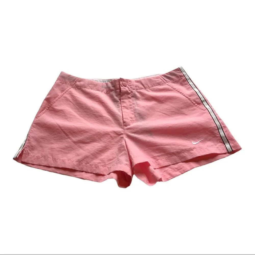 Nike shorts light weight quick dry pink M(8-10)